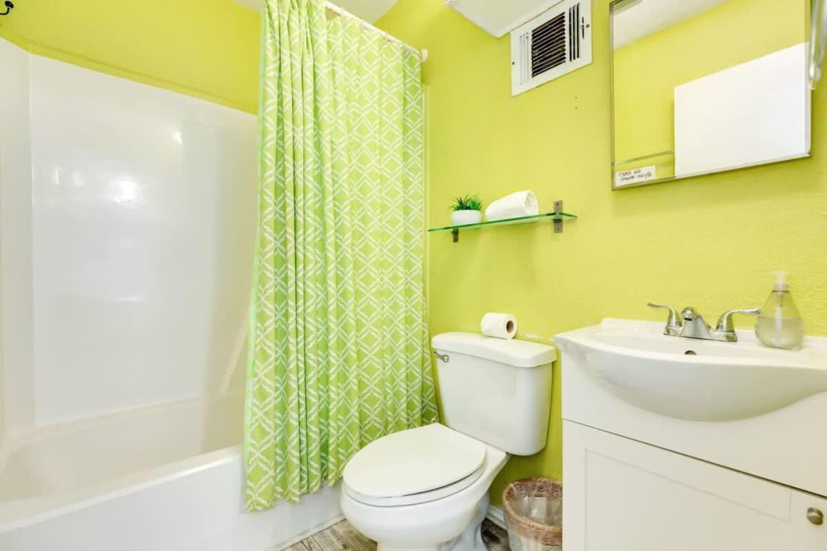 Fun In The Sun! Cozy Beach Pad, Gulf Views And Easy Access To The Sand! Surfside Beach Esterno foto